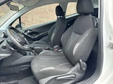 Miniaturansicht von Peugeot 208 1.2 VTi Sport - 2012 | 20-XVH-7