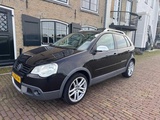 Minituur van Volkswagen Polo 1.4-16V Cross Clima 13-ZN-FH