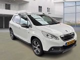 Miniaturansicht von Peugeot 2008 1.2 PureTech Allure , ZG-666-P