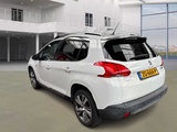 Miniaturansicht von Peugeot 2008 1.2 PureTech Allure , ZG-666-P