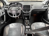Miniaturansicht von Peugeot 2008 1.2 PureTech Allure , ZG-666-P