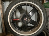 Thumbnail of Dodge R/T Rim with tire (4x)