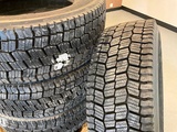 Miniaturansicht von 4x 315/60 R22.5 Runderneuerter LKW-Reifen