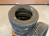 Miniaturansicht von 4x 315/60 R22.5 Runderneuerter LKW-Reifen