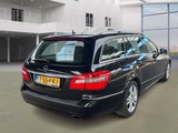 Miniaturansicht von Mercedes-Benz E-Klasse T-Modell 350 CGI Avantgarde , T-554-KJ
