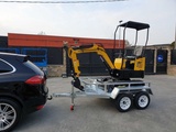 Minituur van JPC TRAILER Aanhangwagen met graafmachine
