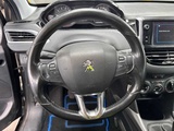 Miniaturansicht von Peugeot 2008 1.2 PureTech Active , ; NV-874-T