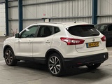Minituur van Nissan Qashqai 1.2 N-Vision ; NR-590-P