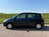 Miniaturansicht von Renault Scénic 1.6 16V Business Line, 88-GKH-4