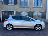 Miniaturansicht von Peugeot 308 1.6 Turbo XT Clima Pano 52-XZ-NZ