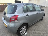 Miniaturansicht von Toyota Yaris 1.0 VVTi Zugang, 15-XXK-6