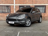 Minituur van Porsche Cayenne 4.8 V8 S 405pk 2013