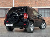 Miniaturansicht von Toyota RAV4 2.0-16V VVT-i Sol (Automatik) 150PS 2004, 76-HFB-9 Youngtimer