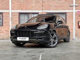 Minituur van Porsche Cayenne Turbo 4.8 V8 500pk 2011, TB-959-G
