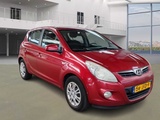 Minituur van Hyundai i20 1.4i DynamicVersion, 56-JFD-9