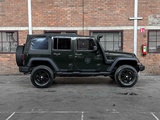 Miniaturansicht von Jeep Wrangler Unlimited Sport 3.8 V6 199PS 2011