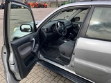 Miniaturansicht von 2005 Toyota RAV 4 PKW