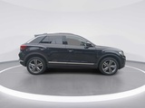 Minituur van Volkswagen T-Roc 1.5 TSI Sport Business Sport 2021 | N-026-ZF