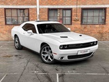 Miniaturansicht von Dodge Challenger SXT PLUS 3.6 V6 305PS 2015