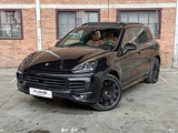 Minituur van Porsche Cayenne S E-Hybrid 3.0 V6 416pk 2015, HB-194-D