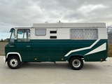 Minituur van 1974 Mercedes-Benz L608D Camper