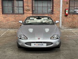 Minituur van Jaguar XKR 4.0 V8 Convertible  363pk 2001 (LPG) , N-457-KK Youngtimer