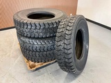 Miniaturansicht von 4x 295/80 R22.5 Runderneuerter LKW-Reifen