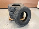 Miniaturansicht von 4x 295/80 R22.5 Runderneuerter LKW-Reifen