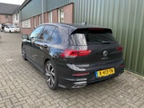 Minituur van 2020 Volkswagen Golf 1.5 eTSI Style Personenauto