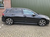 Minituur van 2020 Volkswagen Golf 1.5 eTSI Style Personenauto