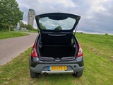 Minituur van Dacia Sandero 1.6 Stepway, 20-LPZ-2