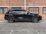 Minituur van Porsche Cayenne 3.6 299pk 2012, 5-TBR-27