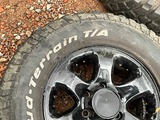 Minituur van BFgoodrich mud terrain banden