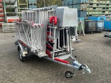 Minituur van Altrex RS Tower rolsteiger Aanhangwagen