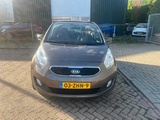 Minituur van Kia Venga 1.4 CVVT Super Pack Airco Cruise Navi, 03-ZHN-9