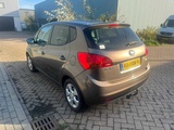 Minituur van Kia Venga 1.4 CVVT Super Pack Airco Cruise Navi, 03-ZHN-9