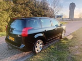Minituur van Peugeot 5008 1.6 Turbo ST 5p, 48-RSB-4