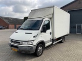 Minituur van Iveco Daily 40C12 375 Paardenwagen klein rijbewijs