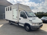 Minituur van Iveco Daily 40C12 375 Paardenwagen klein rijbewijs