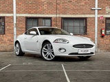 Minituur van Jaguar XK Coupe 4.2 V8 300pk 2006 Youngtimer (53.000 km)