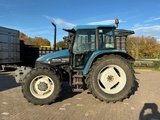 Minituur van 1999 New holland TS110 Vierwielaangedreven landbouwtractor