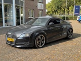 Minituur van Audi TT 2.0 TFSI, X-741-RN