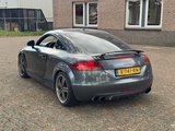 Minituur van Audi TT 2.0 TFSI, X-741-RN