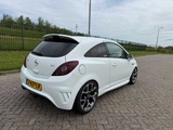 Minituur van Opel Corsa 1.6 16V Turbo OPC, Z-427-LB