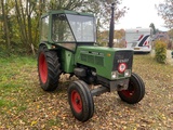 Minituur van Fendt 135S Farmer 102S Turbomatik Tweewielaangedreven landbouwtractor