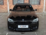 Minituur van BMW 550i 4.4 V8 High Executive M-Sport F11 408pk 2011 5-serie Touring, HP-259-J