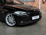 Minituur van BMW 550i 4.4 V8 High Executive M-Sport F11 408pk 2011 5-serie Touring, HP-259-J