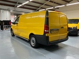 Minituur van Mercedes-benz eVito Bedrijfswagen (VHG-72-S)