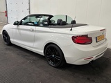 Minituur van BMW - 2-serie Cabrio - 218i High Executive - Car - 2021