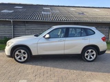 Minituur van BMW - X1 - sDrive18d Executive - Car - 2011